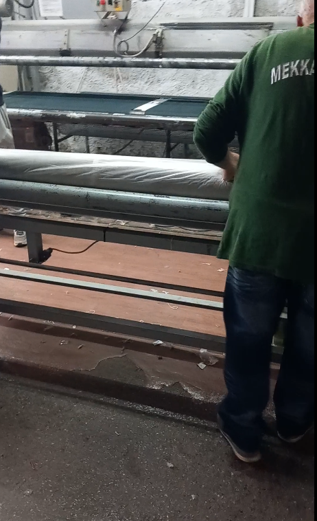 καθαρισμός χαλιών σε εργοστάσιο πλύσιμο χαλιών με μηχανήματα εργοστάσιο καθαρισμού χαλιών